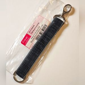 31 THIRTY-ONE BLACK CROSS POP HANG IT UP KEY FOB